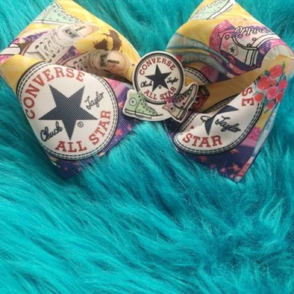 Bows - Picture 4 of 16